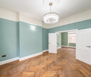 4 bedroom terraced house to rent - Photo 5