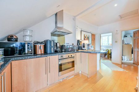 2 bedroom flat to rent - Photo 5