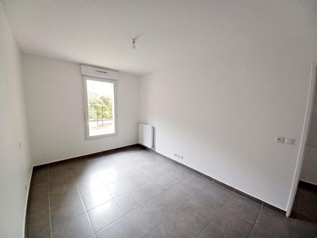 location Appartement T2 DE 43.48m² À PONTAULT COMBAULT - Photo 2