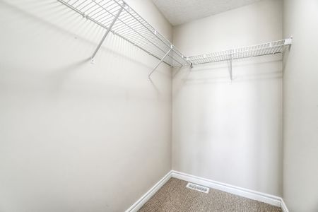 For Lease - 44 Acker Street, Guelph, Ontario - Photo 3