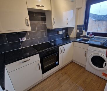 2 Bed Flat, Milnpark Gardens, G41 - Photo 5