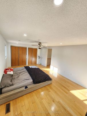 Detached Home For Lease | W8143588 - Photo 1