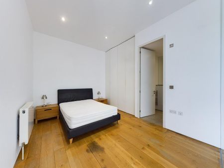 2 bedroom flat to rent - Photo 3