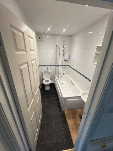 1 Bed Flat, School Lane, CH43 - Photo 5