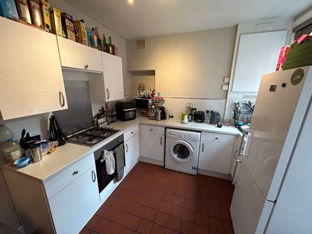 Elmsthorpe Avenue, Nottingham - Photo 5