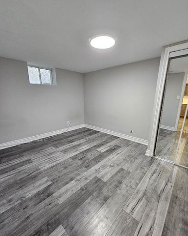 For Lease - 259 Tower Drive Unit# BSMT -1, Toronto, Ontario - Photo 4