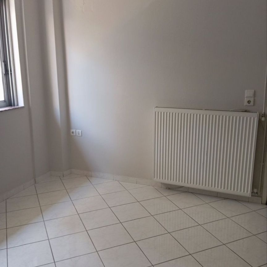 Studio/Γκαρσονιέρα για ενοικίαση Κέντρο (Λαμία) - Φωτογραφία 1