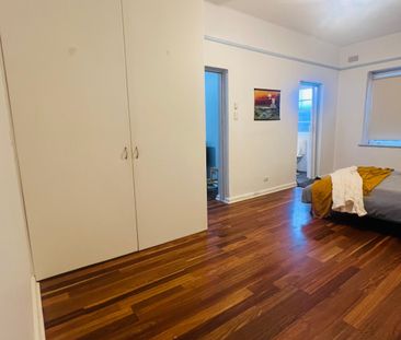 North Bondi - Photo 4