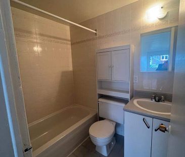 1 CH - 1 SDB - Montréal - $1,395 /mo - Photo 3