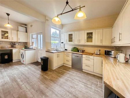 house to rent School Road, Hall Green, Birmingham, West Midlands, B28 - Photo 5