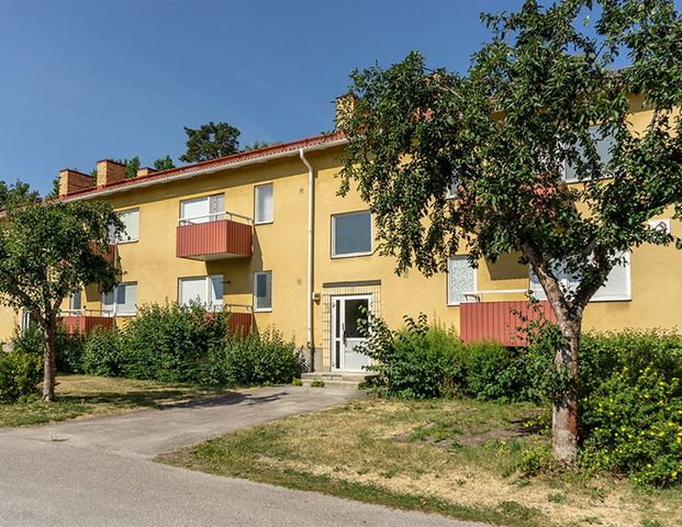 Tallbacksvägen 10 B - Foto 1