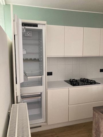 Appartement - Te huur - Photo 3