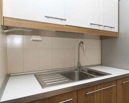 Via Vincenzo Monti, Milan, Lombardy 20145 - Photo 1