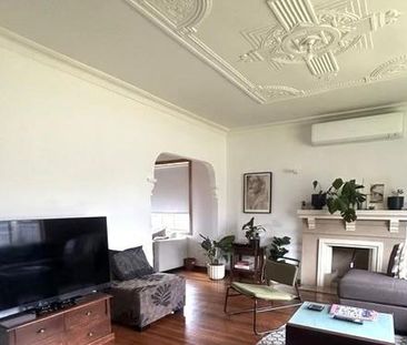 19 Riviera Street, Mentone - Photo 3
