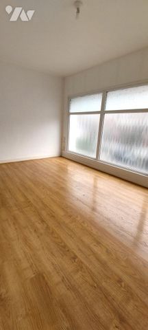 CAMBRAI (59) : CENTRE VILLE, APPARTEMENT 4 CHAMBRES - Photo 2