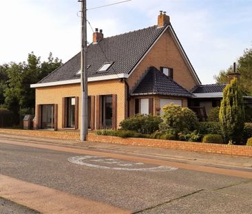 Alleenstaande woning met een zonnige tuin - Foto 6