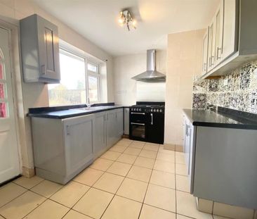 3 bedroom bungalow to rent - Photo 6