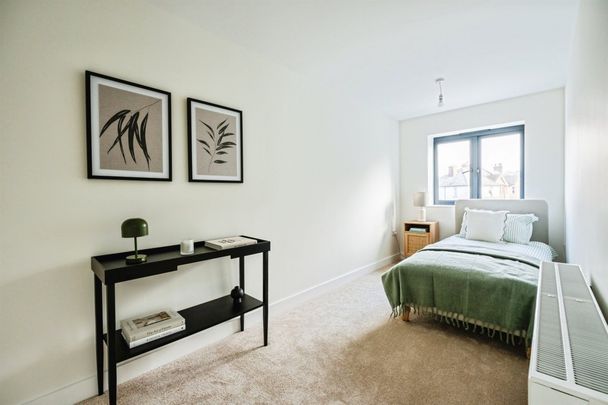 Alfriston Road - Photo 1