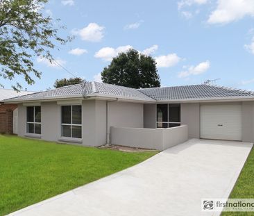 THREE BEDROOM HOME WITH RURAL VIEWS - Photo 3