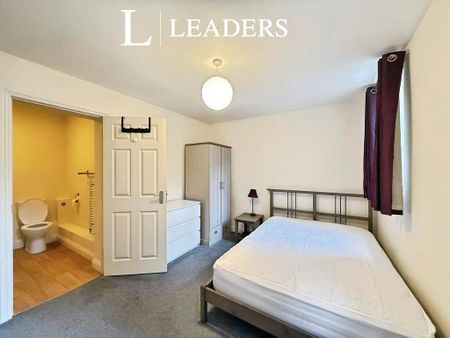 1 bedroom detached house to rent - Photo 2