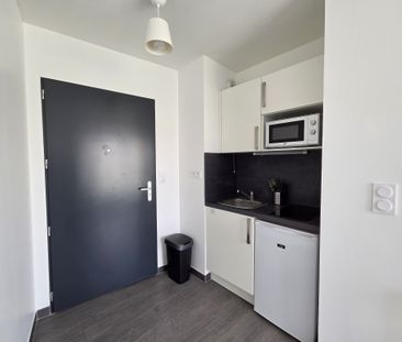 Location Appartement 1 pièce 21m² ROSIERES PRES TROYES 10430 - Photo 5