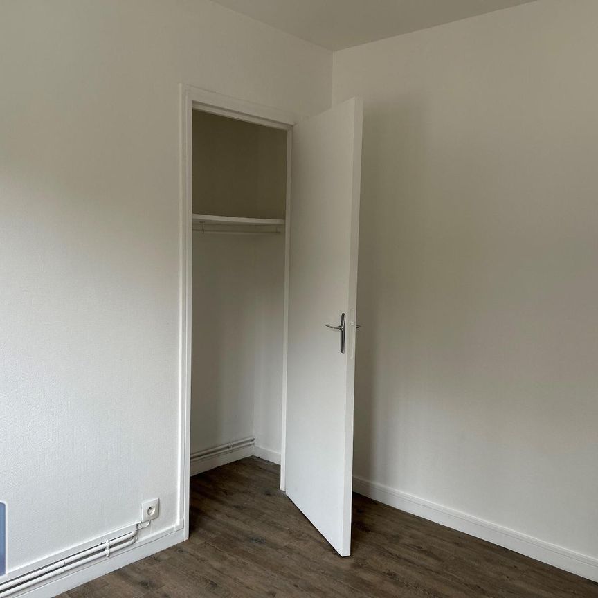 Location Appartement 2 pièces 48m² ST ETIENNE 42000 - Photo 1