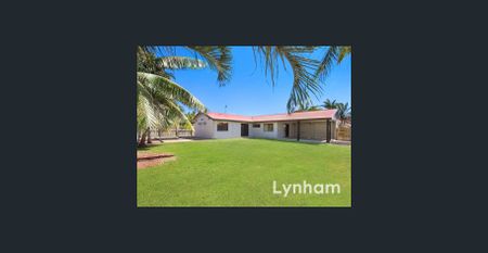 Centrally Located 4 Bedroom home - Photo 4