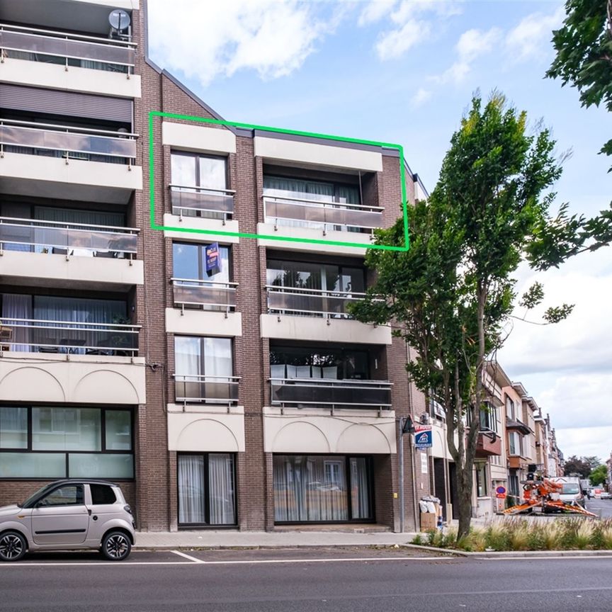 GEMEUBELD APPARTMENT TE HUUR IN HET HARTJE VAN SINT-TRUIDEN - Foto 1