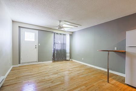For Lease - 650A Queen Street Unit# 2, Toronto, Ontario - Photo 5