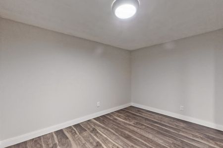For Lease - 7 Boundy Crescent Unit# Bsmt, Toronto, Ontario - Photo 5
