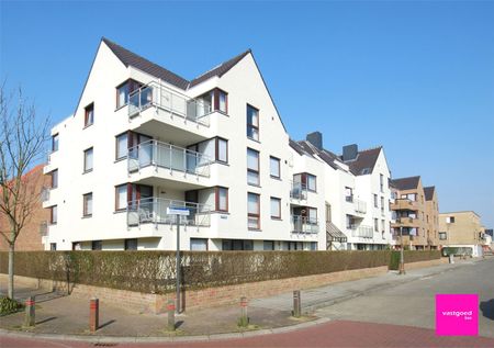 Stijlvol gerenoveerd appartement met terras, Mariakerke - Oostende - Photo 4