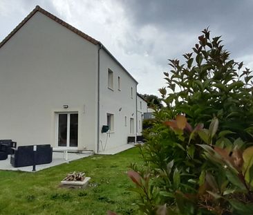 House - Photo 3
