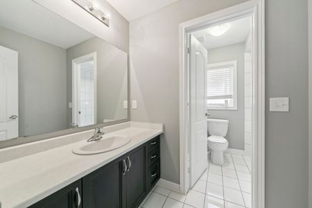 For Lease - 1466 Chretien Street, Milton, Ontario - Photo 5