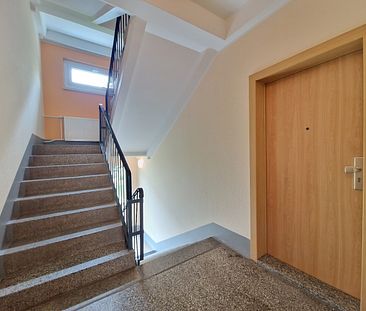 360°-Rundgang in der Anzeige! *AB SOFORT* 3-Zimmer-Wohnung mit halber Küchenwand! - Photo 2