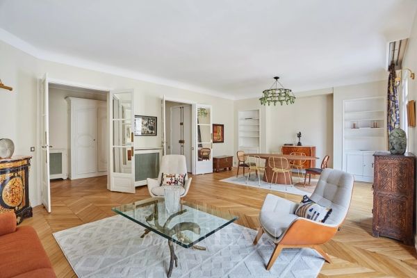 Appartement à louer à Paris 8Ème - Photo 1