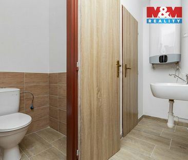 Pronájem bytu 5+1 150 m² - Fotografie 2
