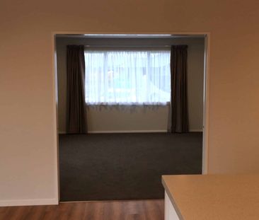 Executive Four Bedroom Home - Photo 4