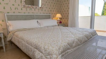 Luxury Villa for rent in The Golden Mile, Spain - Photo 5