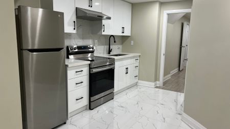 For Lease - 1008 Wrenwood Drive Unit# (2 Bdrm Unit), Oshawa, Ontario - Photo 3