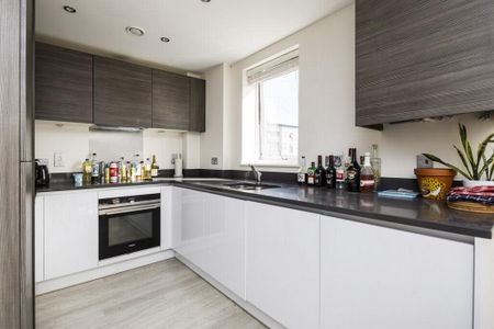 2 bedroom flat to rent - Photo 5