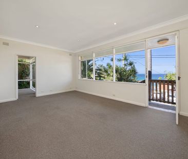 18 Ellen Street, Curl Curl, NSW 2096 - Photo 3