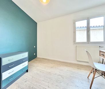 Location Appartement 2 pièces 50m² SOUCIEU EN JARREST 69510 - Photo 5