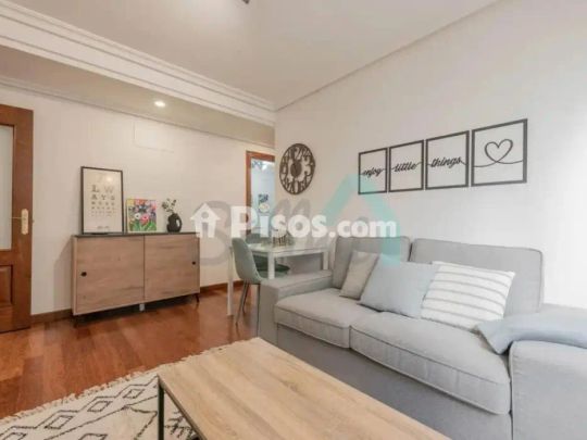 Piso en alquiler en Centro - Foto 1