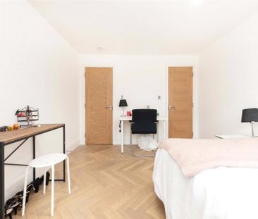 Thomas More Street, Wapping, London, E1W - Photo 4