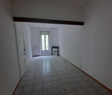 Location Appartement 2 pièces 46m² - Photo 6