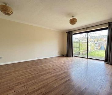 Chineham, RG24 - Photo 1