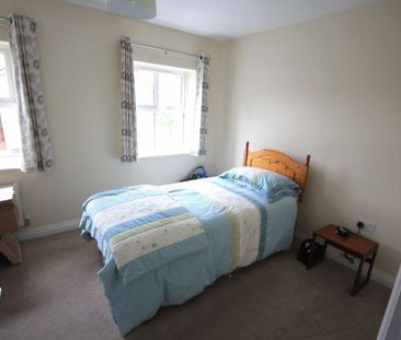 2 bedroom terraced house to rent - Photo 6