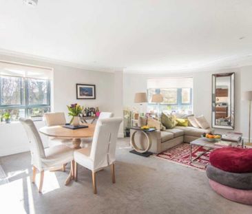 3 bedroom flat to rent - Photo 1