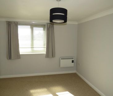 Beaufort Square, Pengam Green - Photo 2