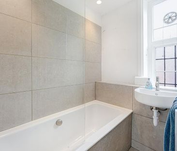 House share to rent - Photo 4